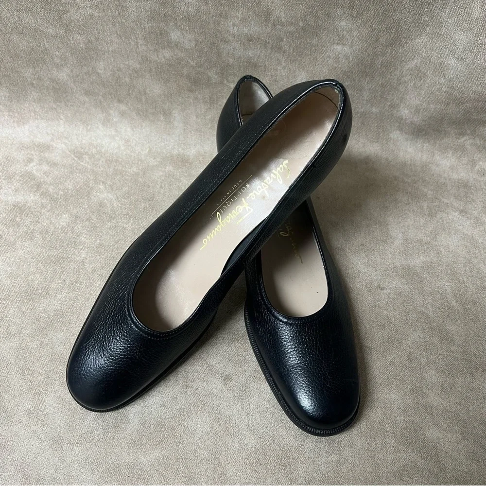 Salvatore Ferragamo Wedge Heels Womens Sz 7 Black Leather Slip On Shoes Pumps